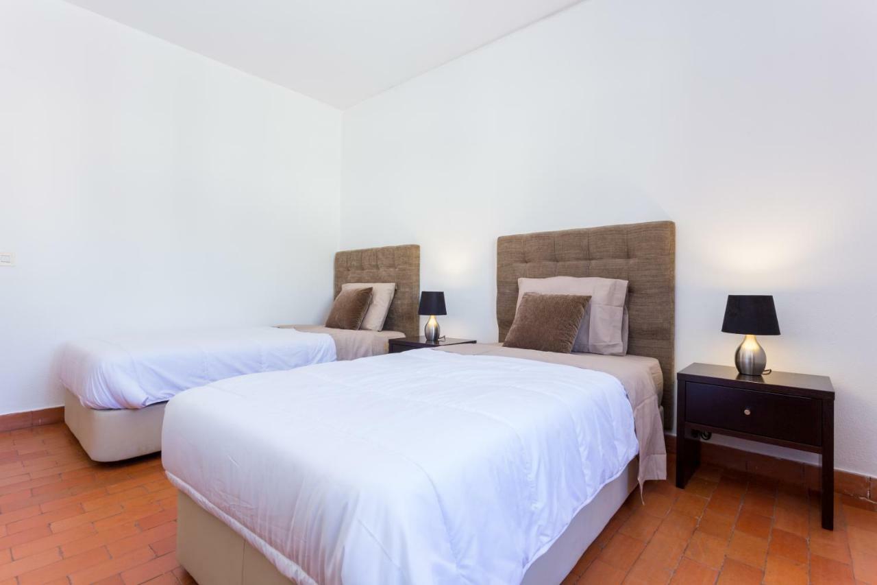 Safari Beach Guest House Lagos Eksteriør billede